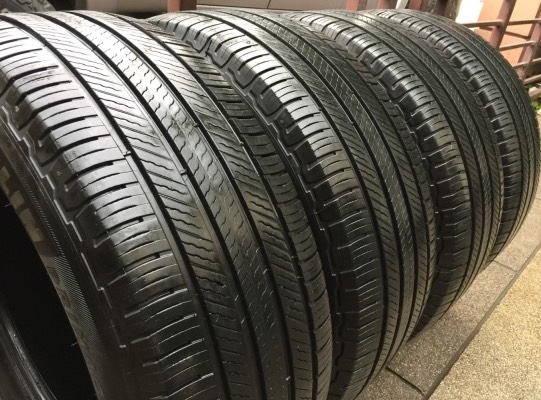 ยาง Michelin 265 60 18 ปี16 ดอกเต็ม ไม่มีปะ เนื้อนิ่มๆ ใช้ยาว ราคาไม่แพง ยาง Michelin 265 60 18 ปี16 ดอกเต็ม ไม่มีปะ เนื้อนิ่มๆ ใช้ยาว ราคาไม่แพง