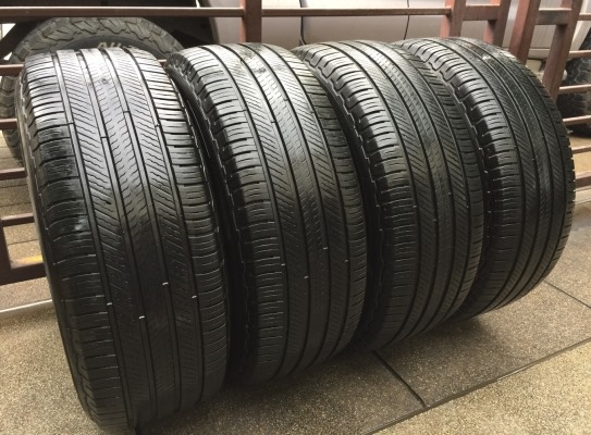 ยาง Michelin 265 60 18 ปี16 ดอกเต็ม ไม่มีปะ เนื้อนิ่มๆ ใช้ยาว ราคาไม่แพง ยาง Michelin 265 60 18 ปี16 ดอกเต็ม ไม่มีปะ เนื้อนิ่มๆ ใช้ยาว ราคาไม่แพง
