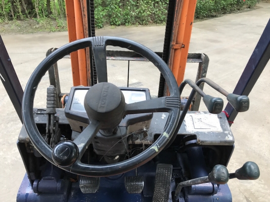 ขายFORKLIFT TOTOTA รุ่น5FD18(1.8ตัน)(ดีเซล) สวยเดิมจากญี่ปุ่น ยังไม่เคยใช้ในไทย 155,000เท่านั้น!!