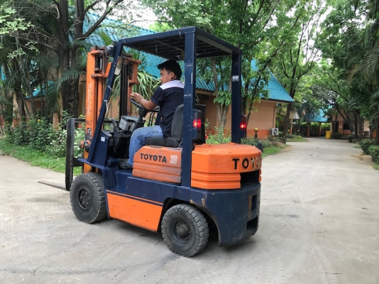 ขายFORKLIFT TOTOTA รุ่น5FD18(1.8ตัน)(ดีเซล) สวยเดิมจากญี่ปุ่น ยังไม่เคยใช้ในไทย 155,000เท่านั้น!!