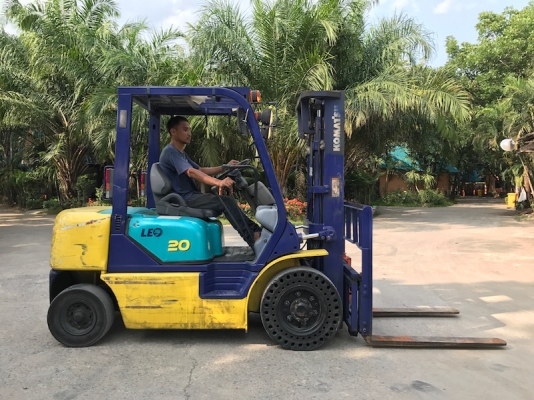 ขายFORKLIFT KOMATSU FG20-12(2ตัน)งาสไลด์ เสา3.0เมตร สวยเดิมจากญี่ปุ่น ยังไม่เคยใช้ในไทย 155,000เท่านั้น!!