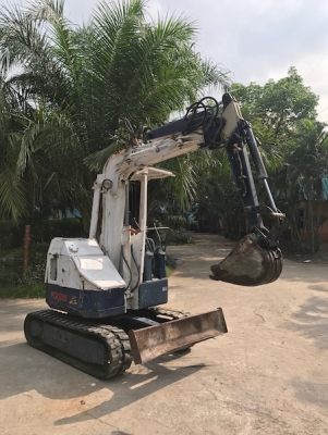 ขายKOMATSU PC28 uu (pc30)(ลายหัวแย๊ก)คอนโทลดี ปั้มแรง แน่นๆ สวยเดิมจากญี่ปุ่น100\% ทำงานสมบูรณ์ทุกระบบ รับรองไม่ผิดหวัง 185,000 เท่านั้น!!