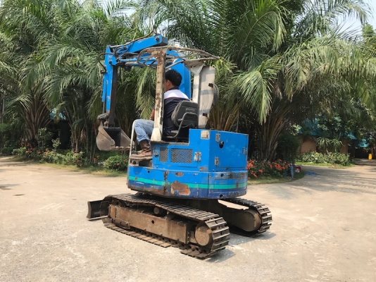 ขายแบคโฮ YANMAR YB30(pc30) เดิมจากญี่ปุ่นแท้100\% ทำงานสมบูรณ์ทุกระบบ รับรองไม่ผิดหวัง 180,000 เท่าน ขายแบคโฮ YANMAR YB30(pc30) เดิมจากญี่ปุ่นแท้100\% ทำงานสมบูรณ์ทุกระบบ รับรองไม่ผิดหวัง 180,000 เท่าน