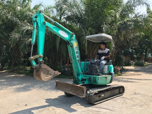 ขายแบคโฮIHI PC30พิมพ์นิยมเก่านอก100\%PC30(ปั้มนิ้ว)(คอนโทลน้ำมัน)แน่นๆ เดิมจากญี่ปุ่น ทำงานสมบูรณ์ทุกระบบ รับรองไม่ผิดหวัง 285,000 เท่านั้น!!