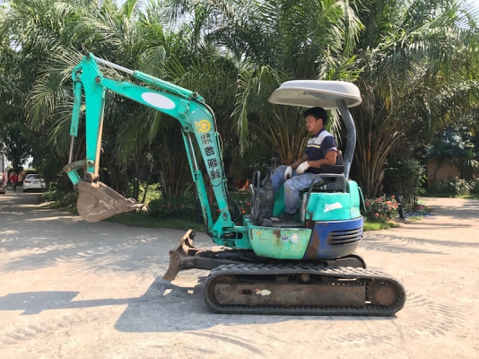 ขายแบคโฮIHI PC30พิมพ์นิยมเก่านอก100\%PC30(ปั้มนิ้ว)(คอนโทลน้ำมัน)แน่นๆ เดิมจากญี่ปุ่น ทำงานสมบูรณ์ทุกระบบ รับรองไม่ผิดหวัง 285,000 เท่านั้น!!