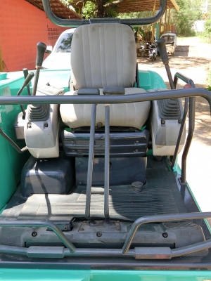 KOMATSU 25-7 ขนาดPC-25 <มีVDOให้ชม> รถเก่านอกแท้ มีเอกสารใบอินวอย☎️ติดต่อ 085-5632278 (ราคาต่อรองได้) KOMATSU 25-7 ขนาดPC-25 <มีVDOให้ชม> รถเก่านอกแท้ มีเอกสารใบอินวอย☎️ติดต่อ 085-5632278 (ราคาต่อรองได้)