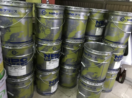 ขายจารบีเกรดคุณภาพสูง NPC made in Japan ใช้ในงานอุตสาหกรรมประกอบรถยนต์ ของใหม่ ราคาถังละ 1,800 บาท