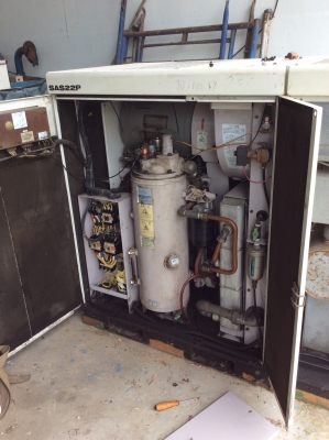 ขายเครื่องปั้มลมมือสอง 30 แรงม้ามีAir Dryer ในตัว มือสองญี่ปุ่น