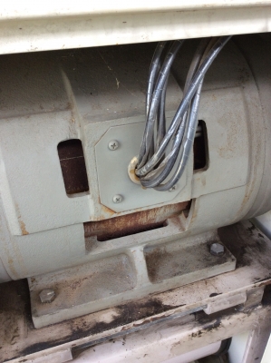 ขายเครื่องปั้มลมมือสอง 30 แรงม้ามีAir Dryer ในตัว มือสองญี่ปุ่น