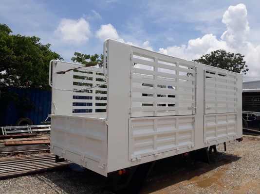 ขาย กระบะล่องไม่ดั้ม สภาพสวยพร้อมใช้งาน สนใจติดต่อเราดำสุโขทัยโทร 089-7087998,081-7855503 หรือเยี่ยมชมเว็บไซต์ได้ที่ www.dum-sukhothai.com เรายินดีให้บริการค่ะ