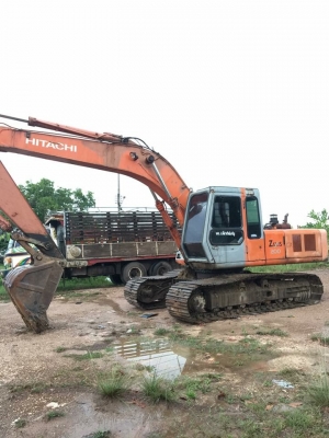 Hitachi EX200-1 รถสวยพร้อมใช้ ปั้ม K3v เครื่องแน่น เอวดี