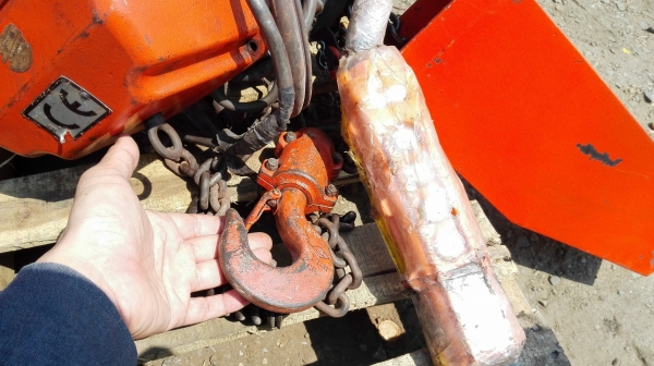 รอกโซ่ไฟฟ้า Blackbear 1 Ton 4 ทิศทาง สภาพ 95\%