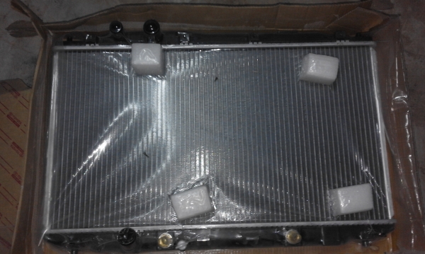 หม้อน้ำ Honda civic1.8 auto