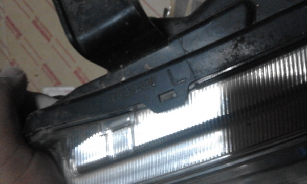 ไฟหน้า NISSAN NAVARA (LH) ไฟหน้า NISSAN NAVARA (LH)