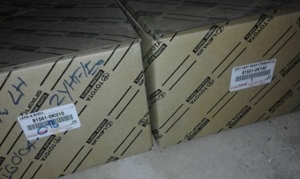 ไฟท้าย Toyota vigo