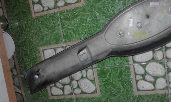 กรอบตราโลโก้กระจังหน้า FORD RANGER ใหม่