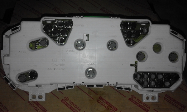 จอเรือนไม ISUZU Dmax