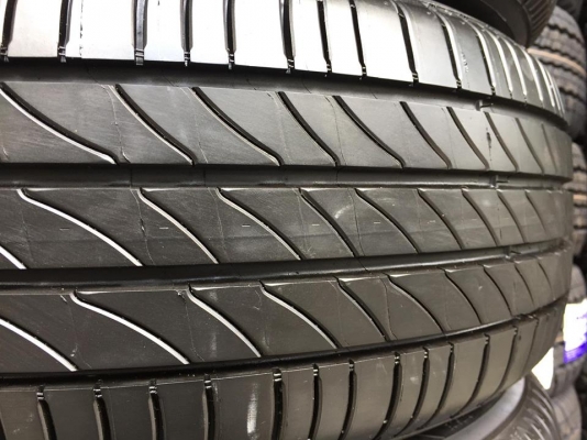 ขายยางป้ายแดง MICHELIN PRIMACY 3ST 225-60-16 ปี15 ชุดละ 7,900 บาท ขายยางป้ายแดง MICHELIN PRIMACY 3ST 225-60-16 ปี15 ชุดละ 7,900 บาท
