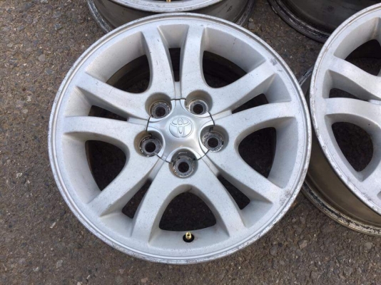 ขายล้อแม็ก Toyota Tiger D4D ขอบ 15 ขายล้อแม็ก Toyota Tiger D4D ขอบ 15