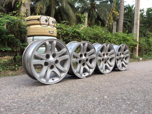 ขายล้อแม็ก Toyota Tiger D4D ขอบ 15 ขายล้อแม็ก Toyota Tiger D4D ขอบ 15