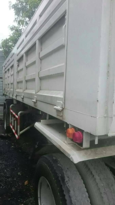 ขายลูกพ่วงดั้มมีทั้งหมด5หาง สภาพสวยพร้อมใช้ ติดต่อคุณอ๊อฟ พิจิตร 086-737-9991