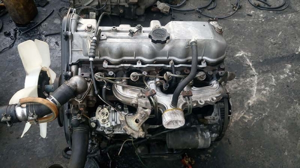 ขายเครื่องยนต์ดีเซลโตโยต้า 2L