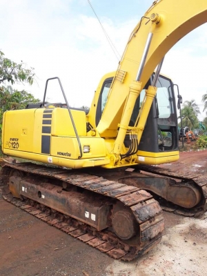 ขายจ้า..KOMATSU PC120-6  เก่านอกแท้  สภาพสวย เดิมๆๆ  เครื่องปั๊มดี  7,XXX  ชั่วโมง  พร้อมใช้  โทร  089-3818694  ดวงนภา