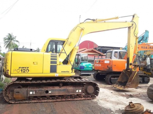 ขายจ้า..KOMATSU PC120-6  เก่านอกแท้  สภาพสวย เดิมๆๆ  เครื่องปั๊มดี  7,XXX  ชั่วโมง  พร้อมใช้  โทร  089-3818694  ดวงนภา