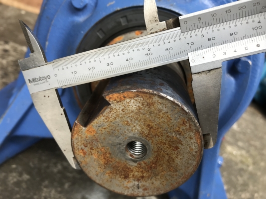 ขายมอเตอร์เกียร์ Cycro drive Sumitomo 5HP. 380V อัตราทด 1:87 made in Japan เพลาออกประมาณ 16รอบต่อนาที รุ่นหัวใหญ่แรงบิดเยอะ สภาพสวยมากหมุนนิ่ม พร้อมใช้งาน ราคา 14,000 บาท