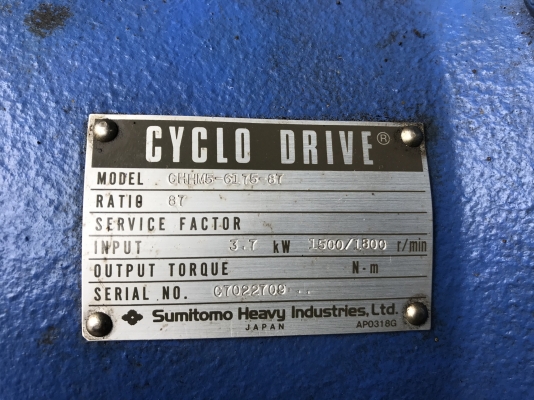 ขายมอเตอร์เกียร์ Cycro drive Sumitomo 5HP. 380V อัตราทด 1:87 made in Japan เพลาออกประมาณ 16รอบต่อนาที รุ่นหัวใหญ่แรงบิดเยอะ สภาพสวยมากหมุนนิ่ม พร้อมใช้งาน ราคา 14,000 บาท