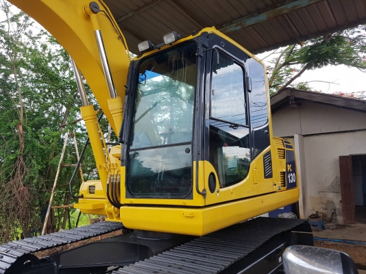 ขายรถแบคโฮ KOMATSU PC130-8 ใช้งาน 6 พันชั่วโมง สภาพนางงามจักรวาล ขายรถแบคโฮ KOMATSU PC130-8 ใช้งาน 6 พันชั่วโมง สภาพนางงามจักรวาล