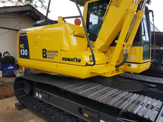 ขายรถแบคโฮ KOMATSU PC130-8 ใช้งาน 6 พันชั่วโมง สภาพนางงามจักรวาล ขายรถแบคโฮ KOMATSU PC130-8 ใช้งาน 6 พันชั่วโมง สภาพนางงามจักรวาล