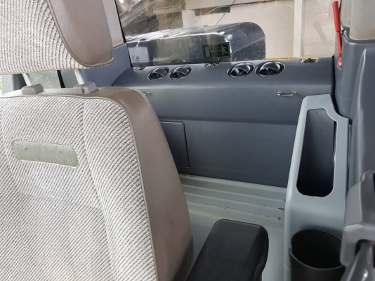 ขายรถแบคโฮ KOMATSU PC130-8 ใช้งาน 6 พันชั่วโมง สภาพนางงามจักรวาล ขายรถแบคโฮ KOMATSU PC130-8 ใช้งาน 6 พันชั่วโมง สภาพนางงามจักรวาล