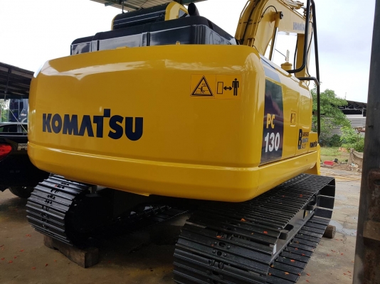 ขายรถแบคโฮ KOMATSU PC130-8 ใช้งาน 6 พันชั่วโมง สภาพนางงามจักรวาล ขายรถแบคโฮ KOMATSU PC130-8 ใช้งาน 6 พันชั่วโมง สภาพนางงามจักรวาล