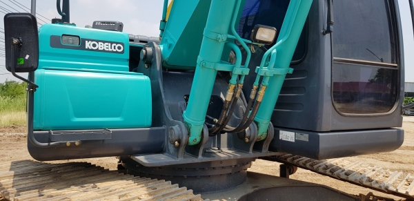 ขายรถแบคโฮ KOBELCO SK200-8 YN12 SuperX สภาพเทพนางฟ้า ซีเรียลสูง