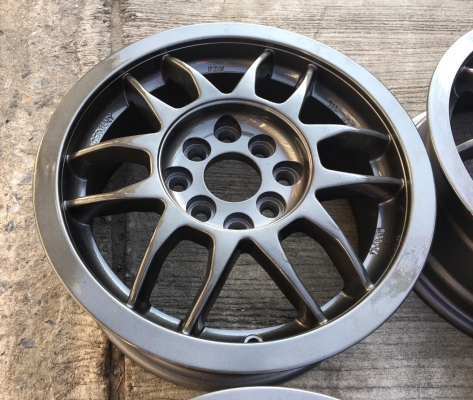 ล้อแม็ก Germany 4รู100 ขอบ 14 สีเทากัน