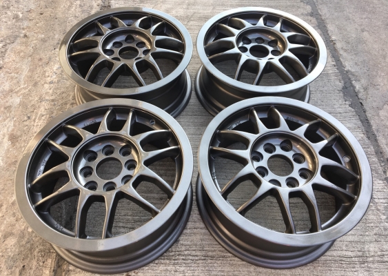 ล้อแม็ก Germany 4รู100 ขอบ 14 สีเทากัน