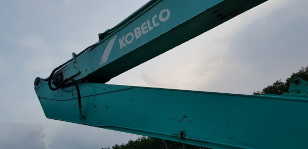 ขายรถแบคโฮ KOBELCO SK200 MarkV Super บูมยาว 16 เมตร สภาพดี พร้อมใช้งาน