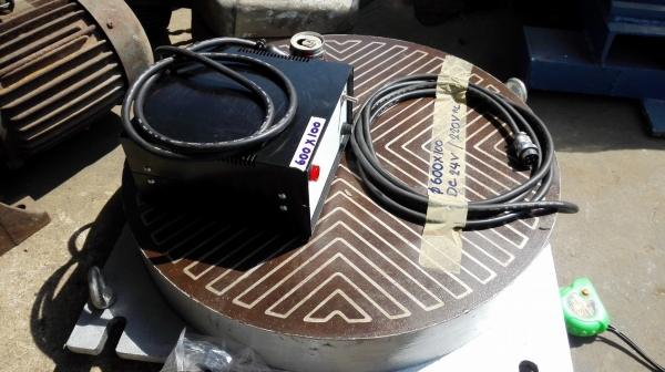 แม่เหล็กไฟฟ้า 600x100 DC 24 V พร้อมหม้อแปลง 2 สาย ไฟบ้าน 220V แม่เหล็กไฟฟ้า 600x100 DC 24 V พร้อมหม้อแปลง 2 สาย ไฟบ้าน 220V