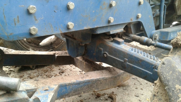 รถไถฟรอด 7740 รถไถฟรอด 7740