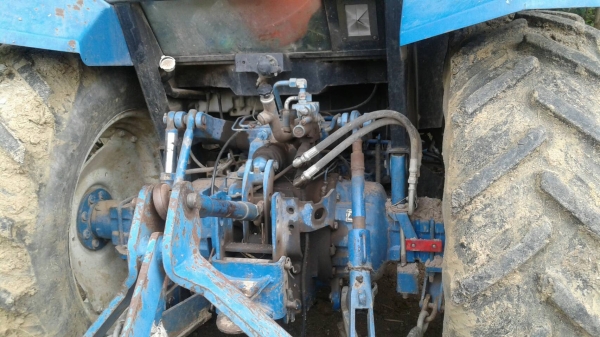 รถไถฟรอด 7740 รถไถฟรอด 7740