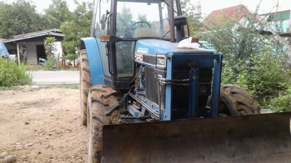 รถไถฟรอด 7740