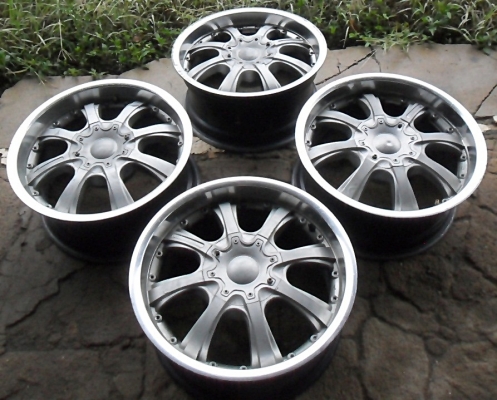 แม็กกระบะ-รถตู้  ขอบ17 งานนอกแท้ 6รู139 (4วง 4,400)