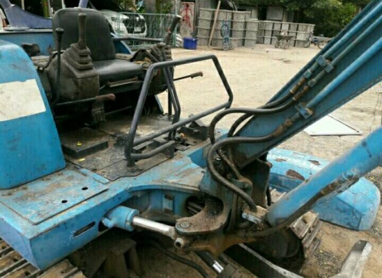 ขาย!! >>> Hitachi Ex30 รถพร้อมใช้งาน <<< เบอร์ติดต่อ 098-7155789 086-4631102