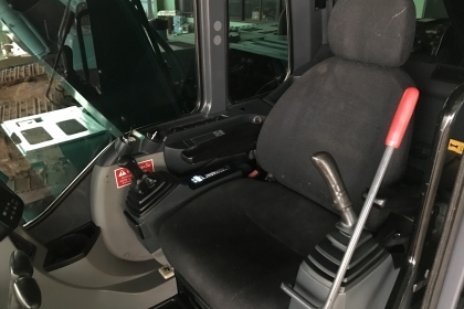 ขาย!! >>> Kobelco Sk140SuperX สภาพสวยเต็ม 8,000 ชั่วโมง <<< เบอร์ติดต่อ 098-7155789 086-4631102