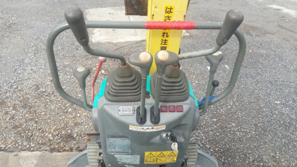 รถขุดเล็กยันม่าร์SV08้เก่าญี่ปุ่น รถขุดเล็กยันม่าร์SV08้เก่าญี่ปุ่น