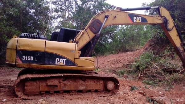 CAT 315 D เอกสารชุดจดทะเบียนราคา 650,000 รถชุมพร