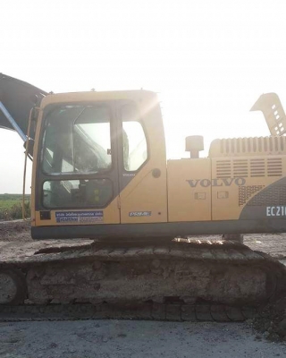 ขายรถแบคโฮ VOLVO EC210B Prime รุ่น TOP ยอดนิยม ใช้งาน 7,534 ชั่วโมง สภาพดี พร้อมใช้งาน