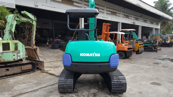 ขาย รถขุด KOMATSU รุ่น PC40-7- มือสองญี่ปุ่น แทรกเหล็ก สลัก บูทเอวแน่น 100\% สวยพร้อมใช้งาน มือถือ 0818753444