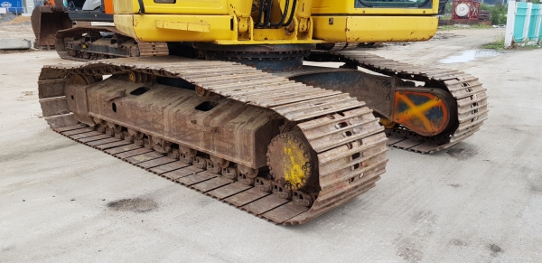 ขายรถแบ็คโฮ KOMATSU PC200-7 ใช้งาน 9 พันชั่วโมง รถสวย สภาพดี พร้อมใช้งาน